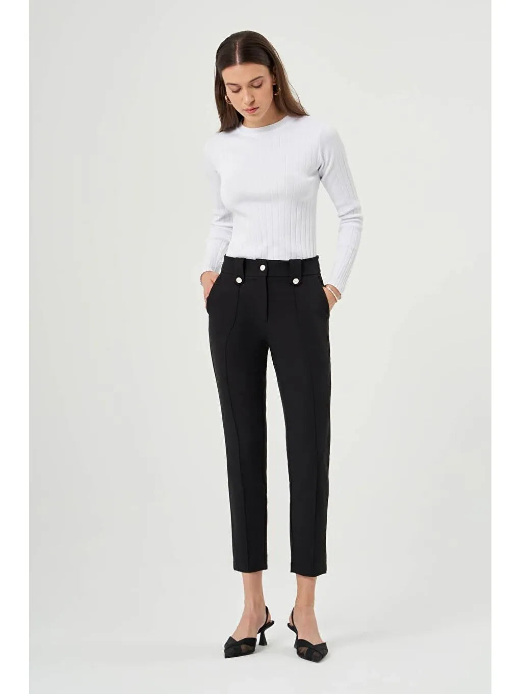 Buttoned Trousers - Black