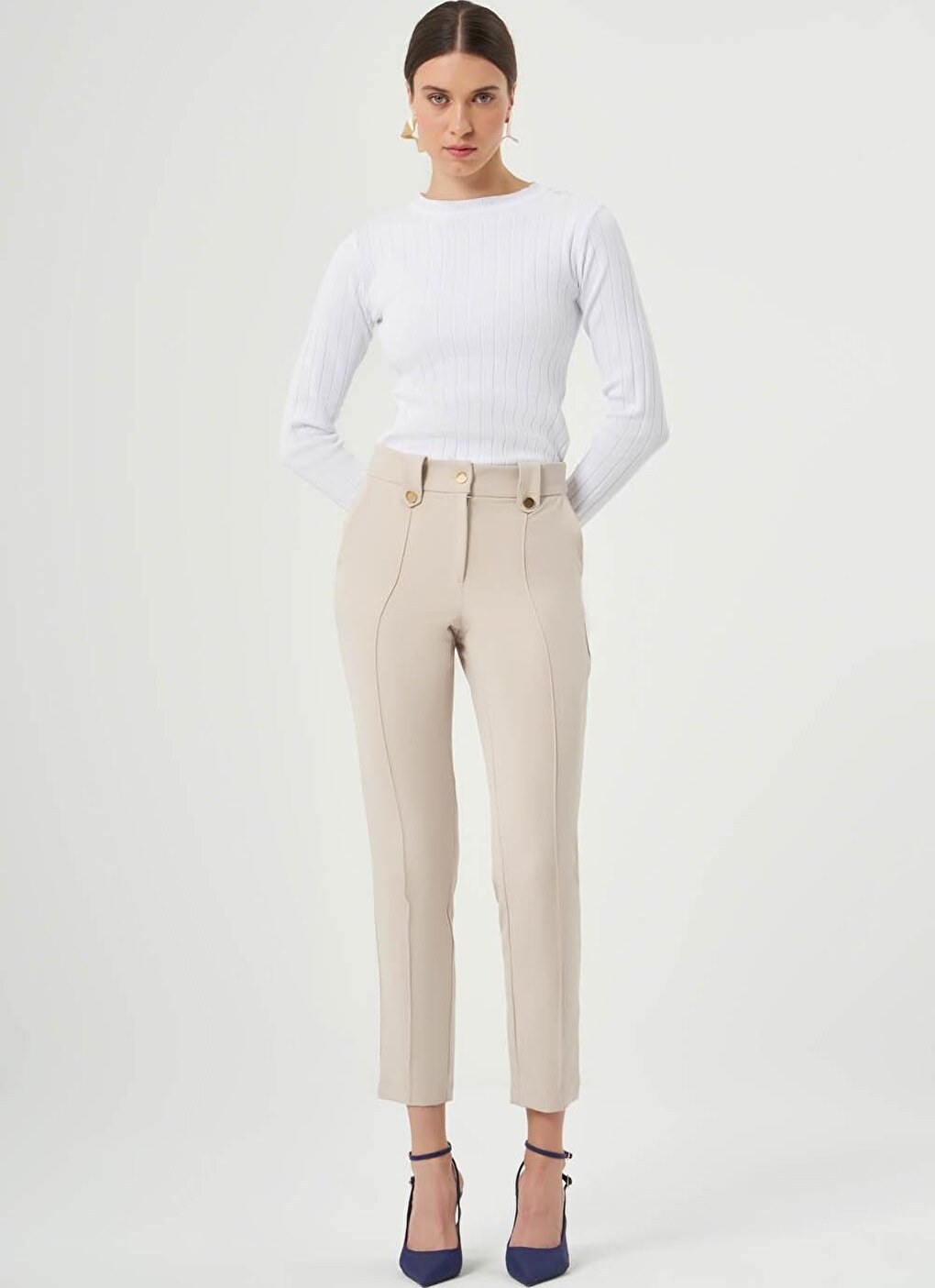 Buttoned Trousers - Beige